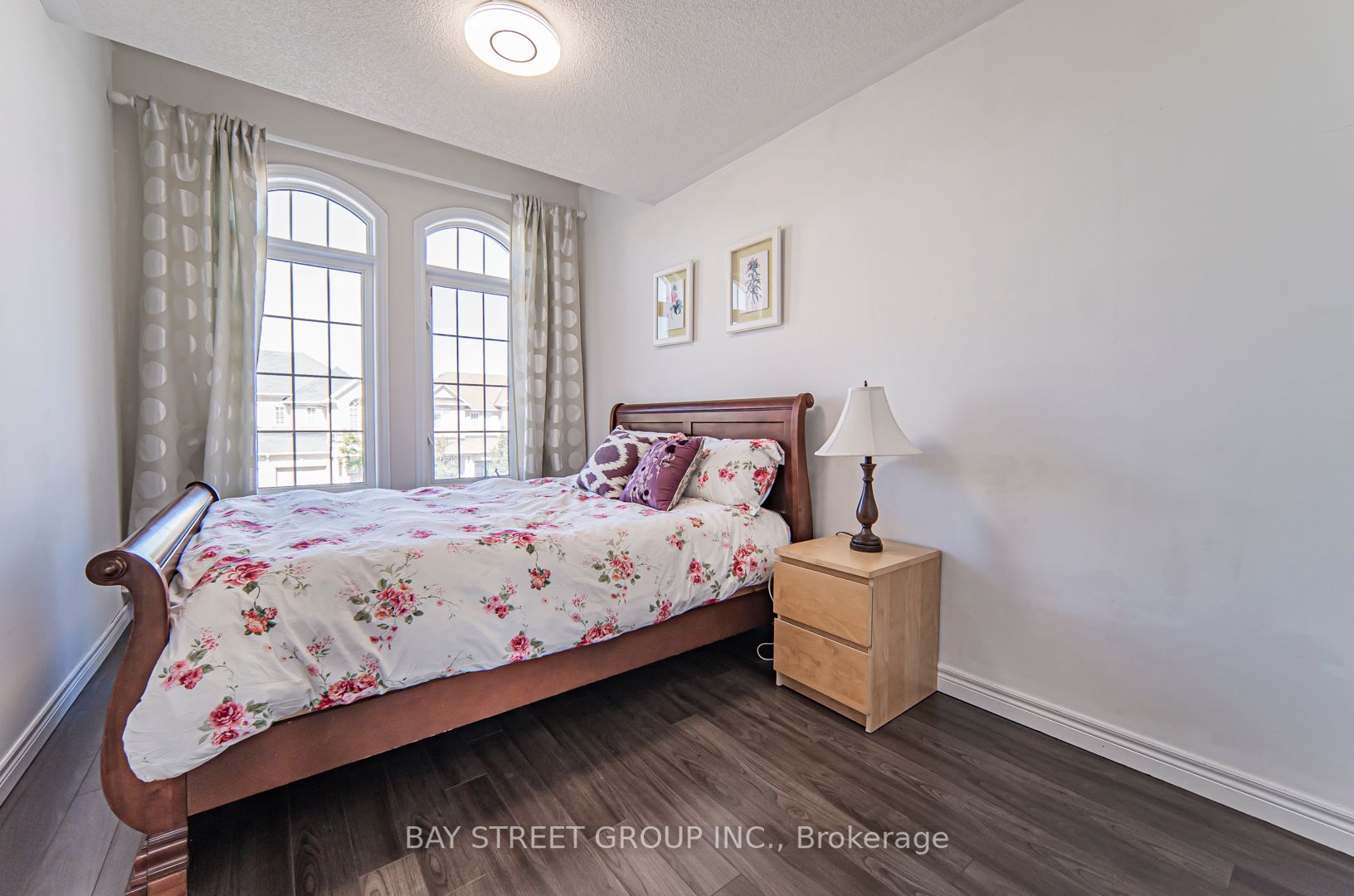 399 Caboto Tr Property Photo 25