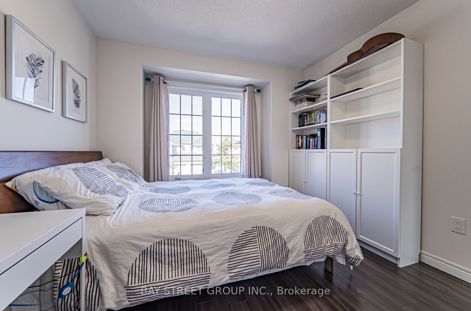 399 Caboto Tr Property Photo 27