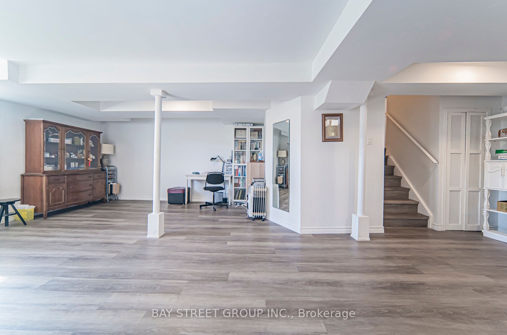 399 Caboto Tr Property Photo 30