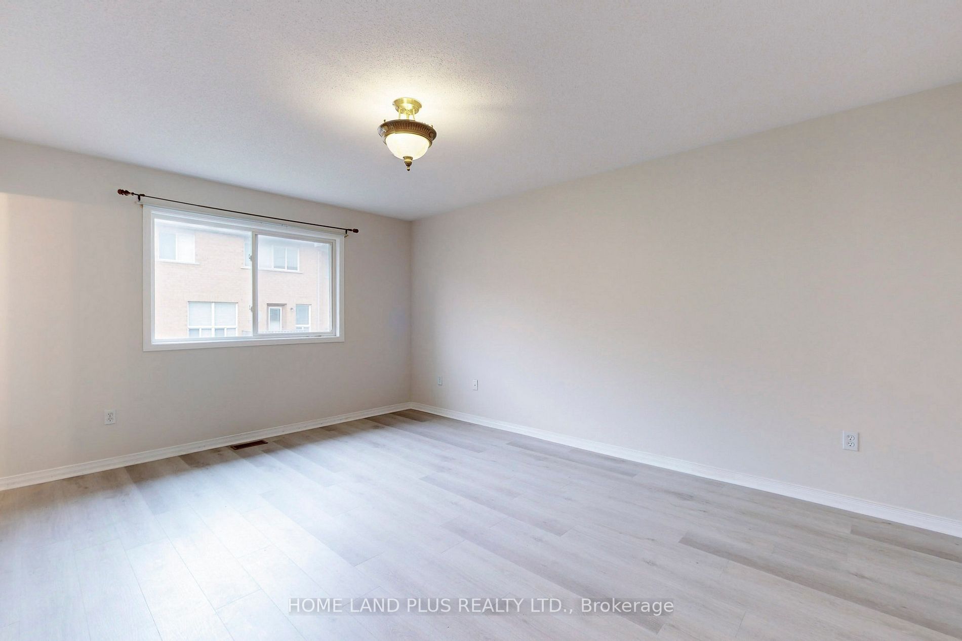 300 Flagstone Way Property Photo 19