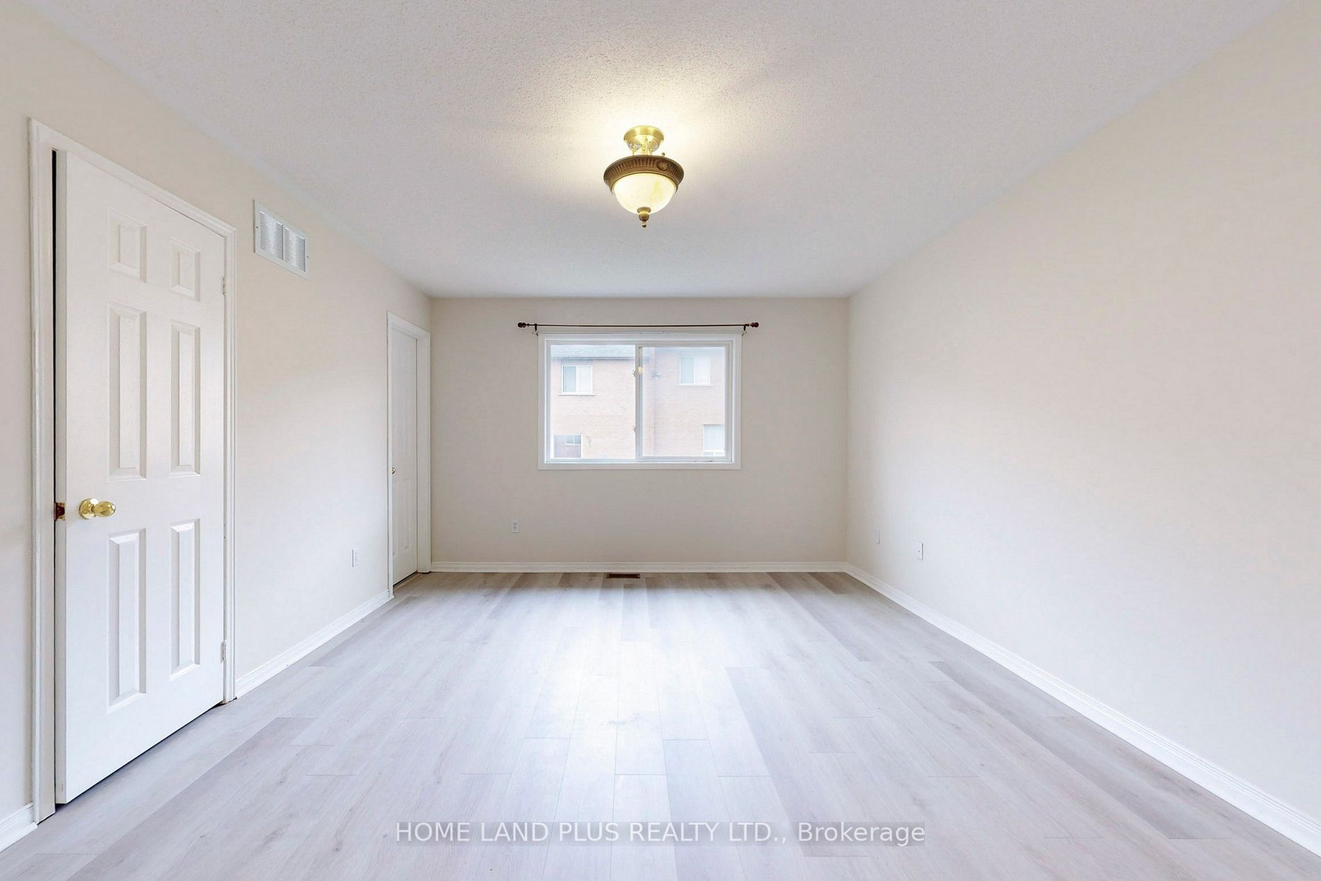 300 Flagstone Way Property Photo 20