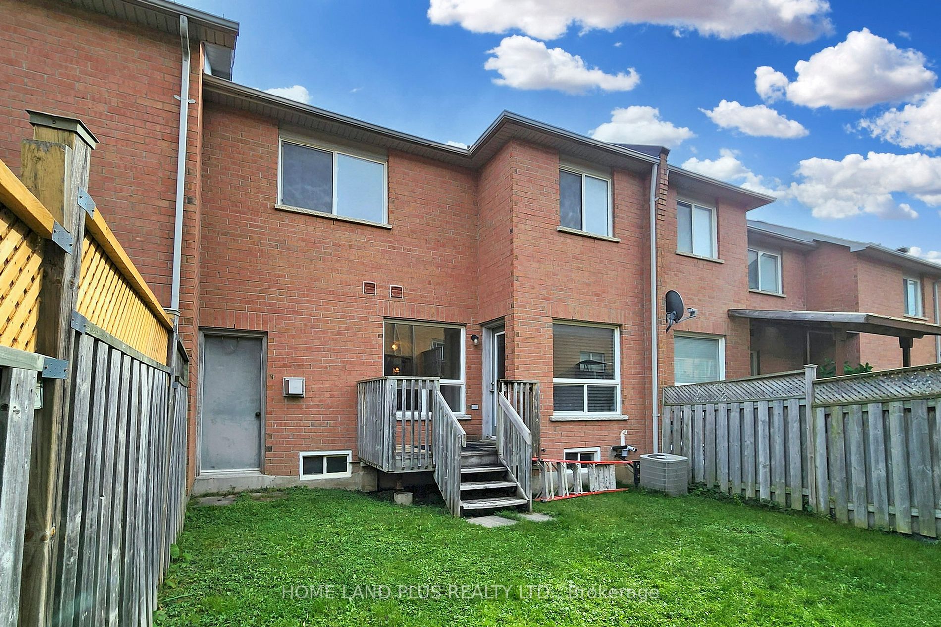 300 Flagstone Way Property Photo 35