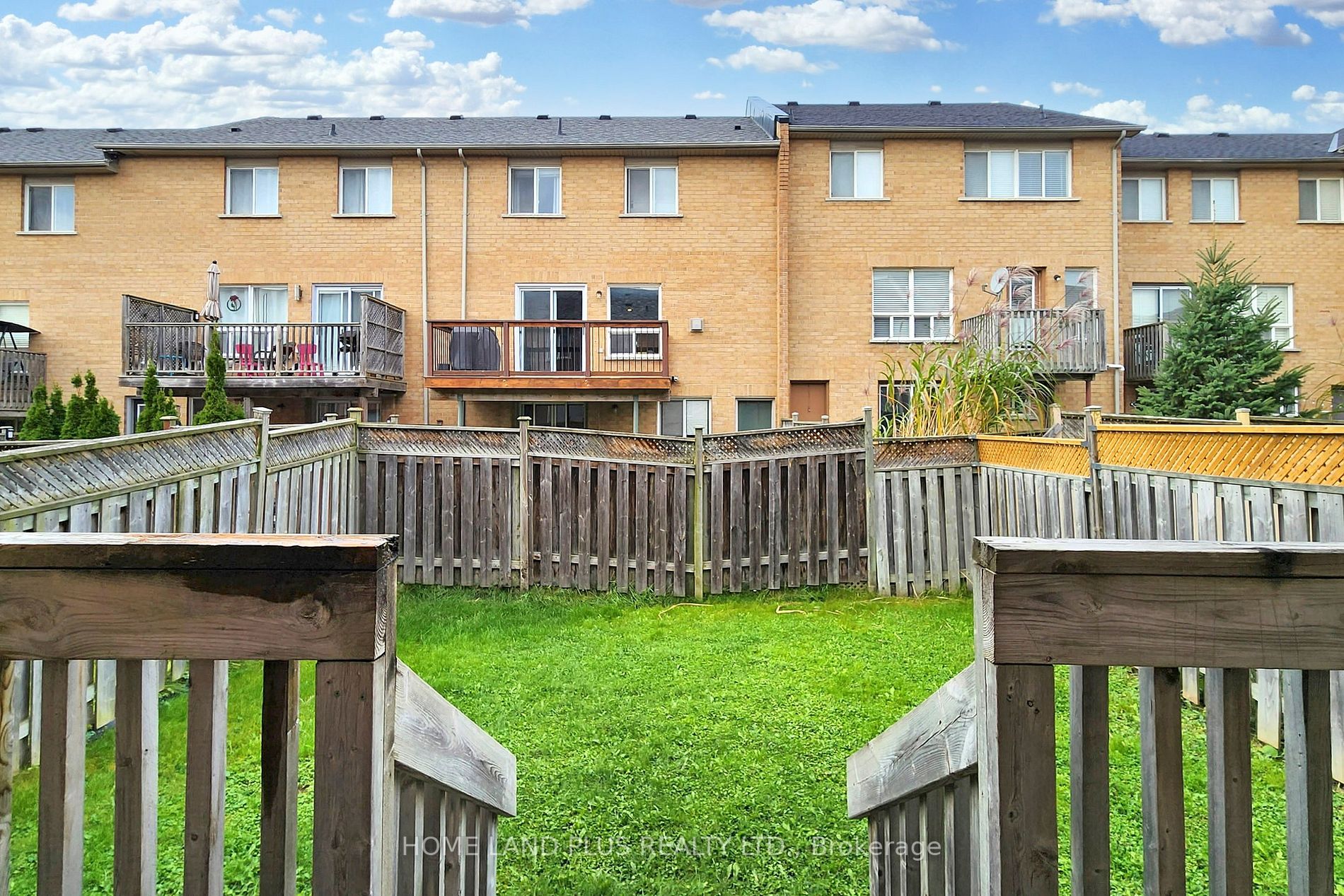 300 Flagstone Way Property Photo 38