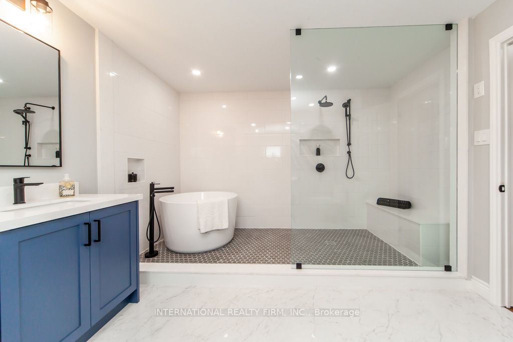 11 Coates Cres Property Photo 22