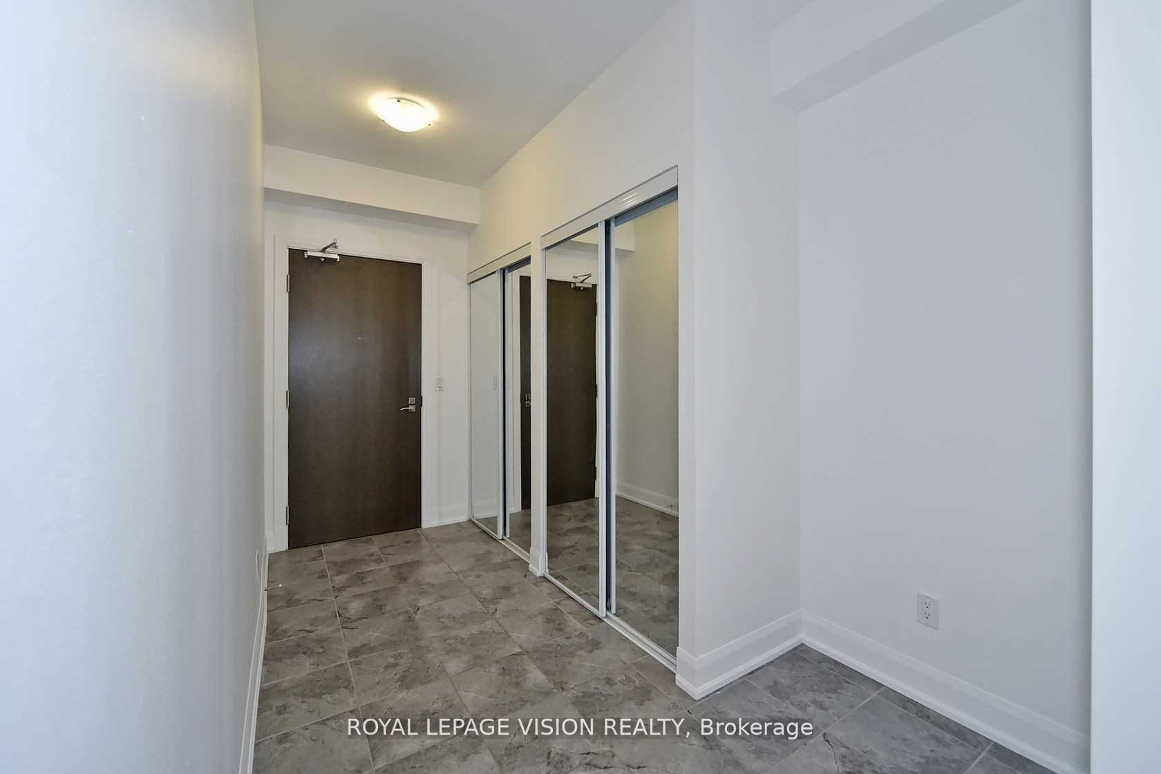 2910 Highway 7 Property Photo 5