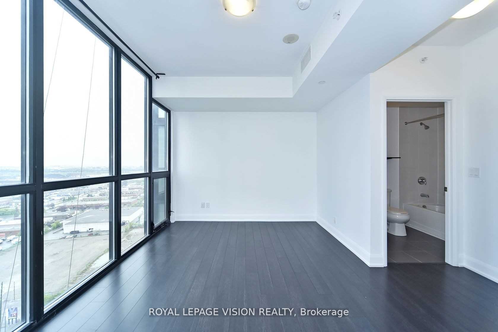 2910 Highway 7 Property Photo 27