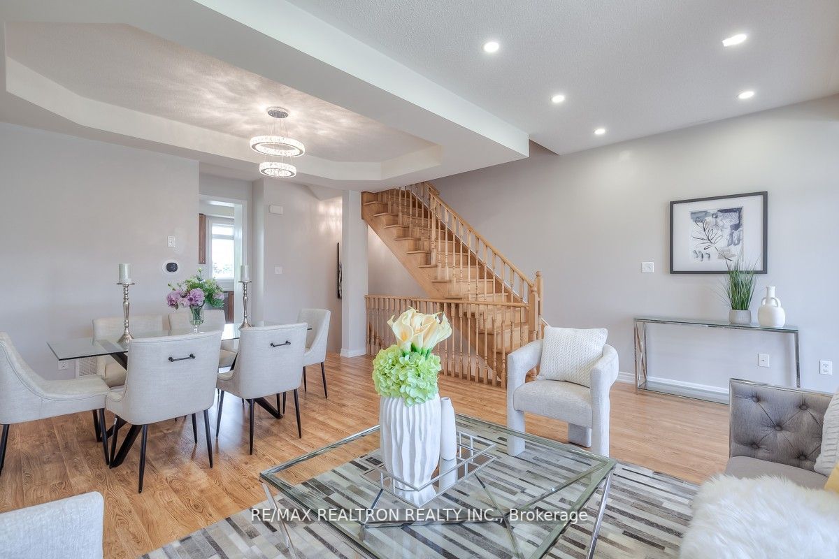 142 Roy Grove Way Property Photo 14