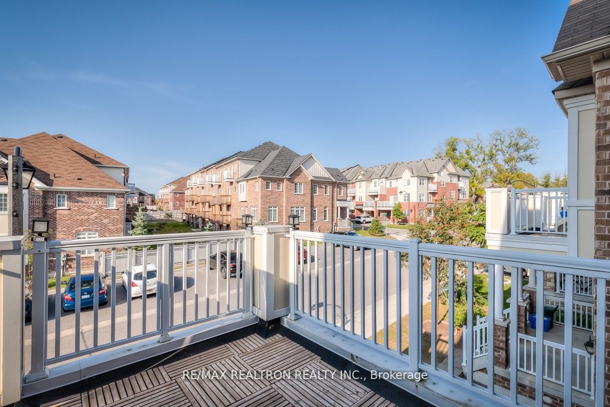 142 Roy Grove Way Property Photo 37
