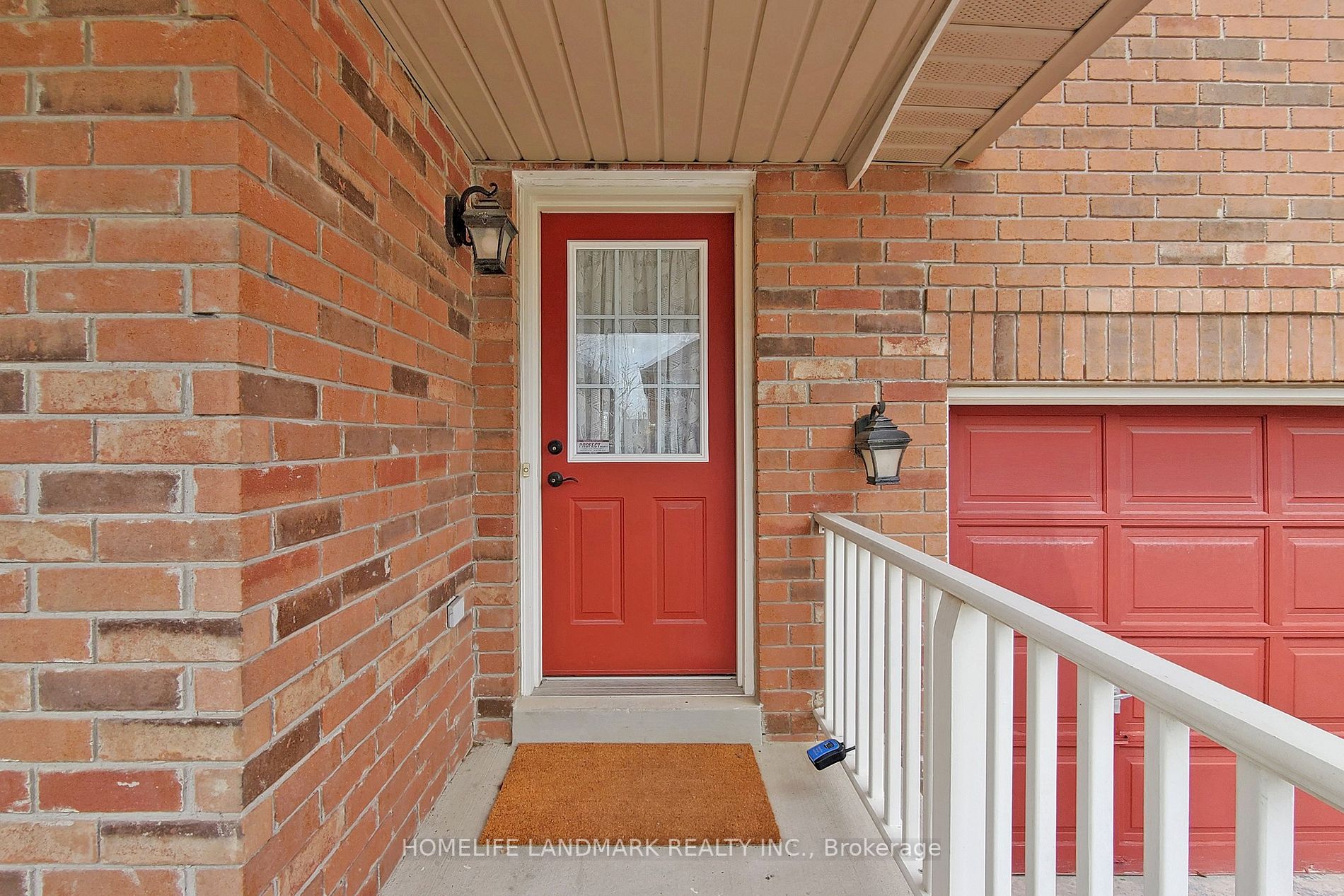52 Steckley St Property Photo 2