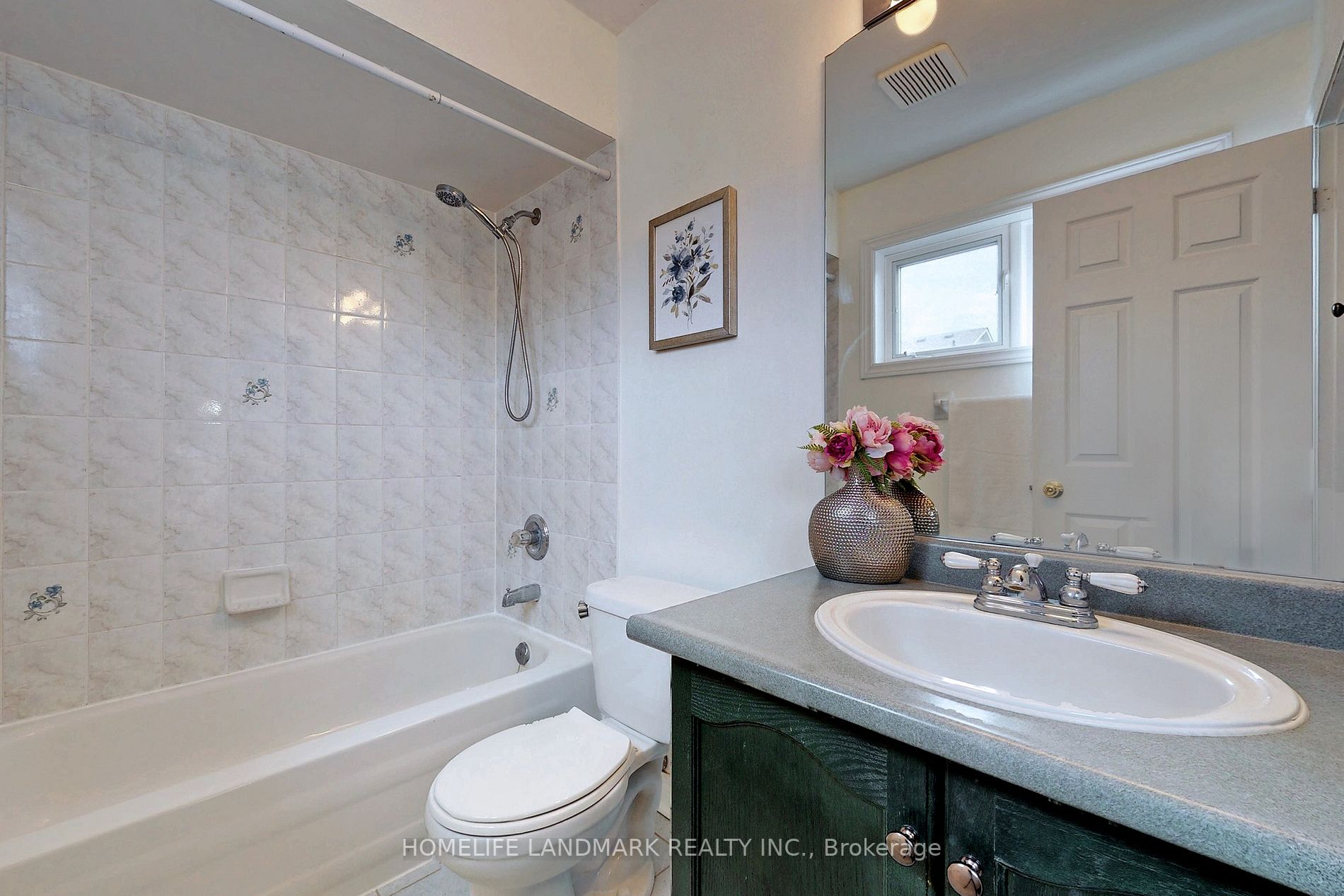 52 Steckley St Property Photo 25