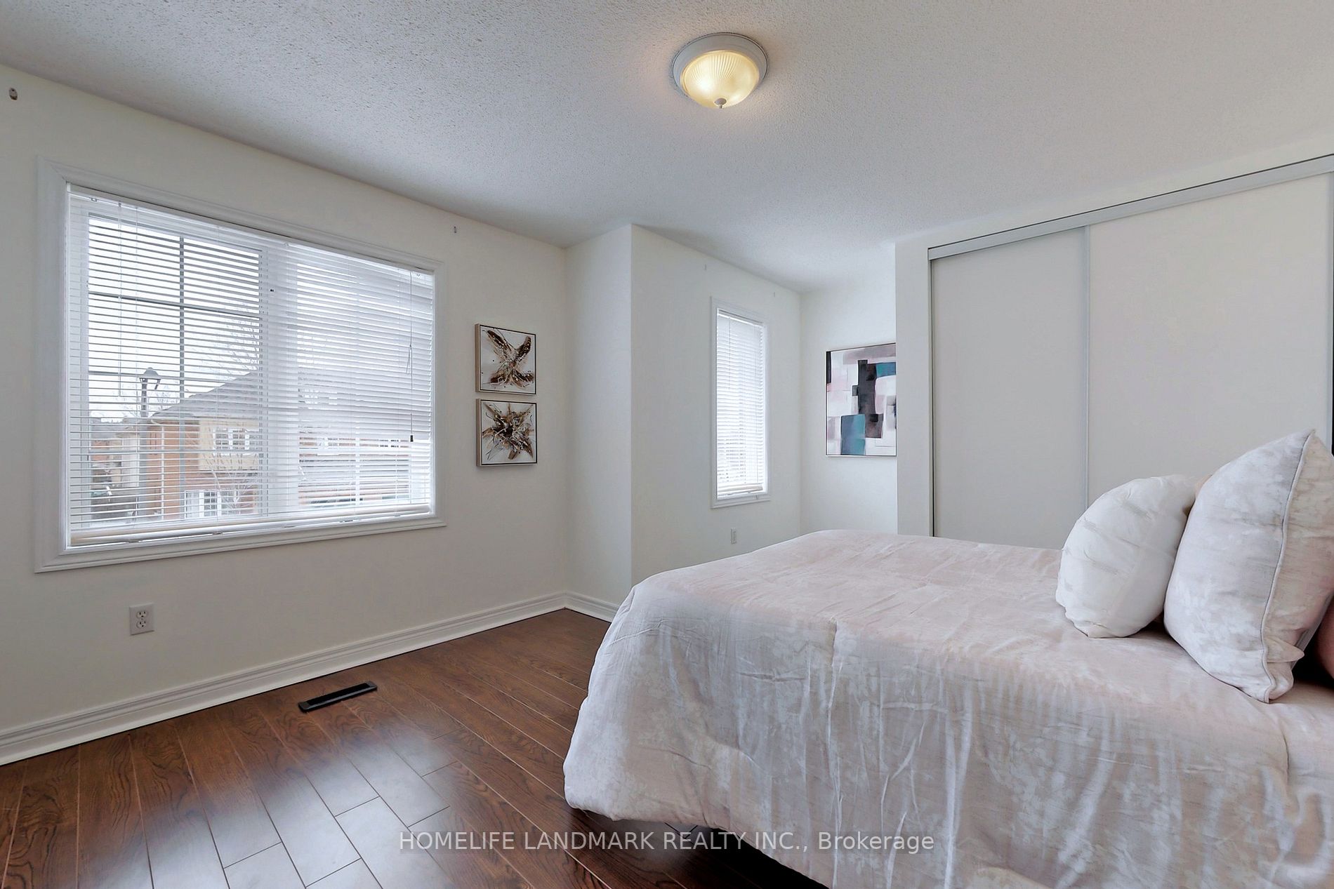 52 Steckley St Property Photo 33