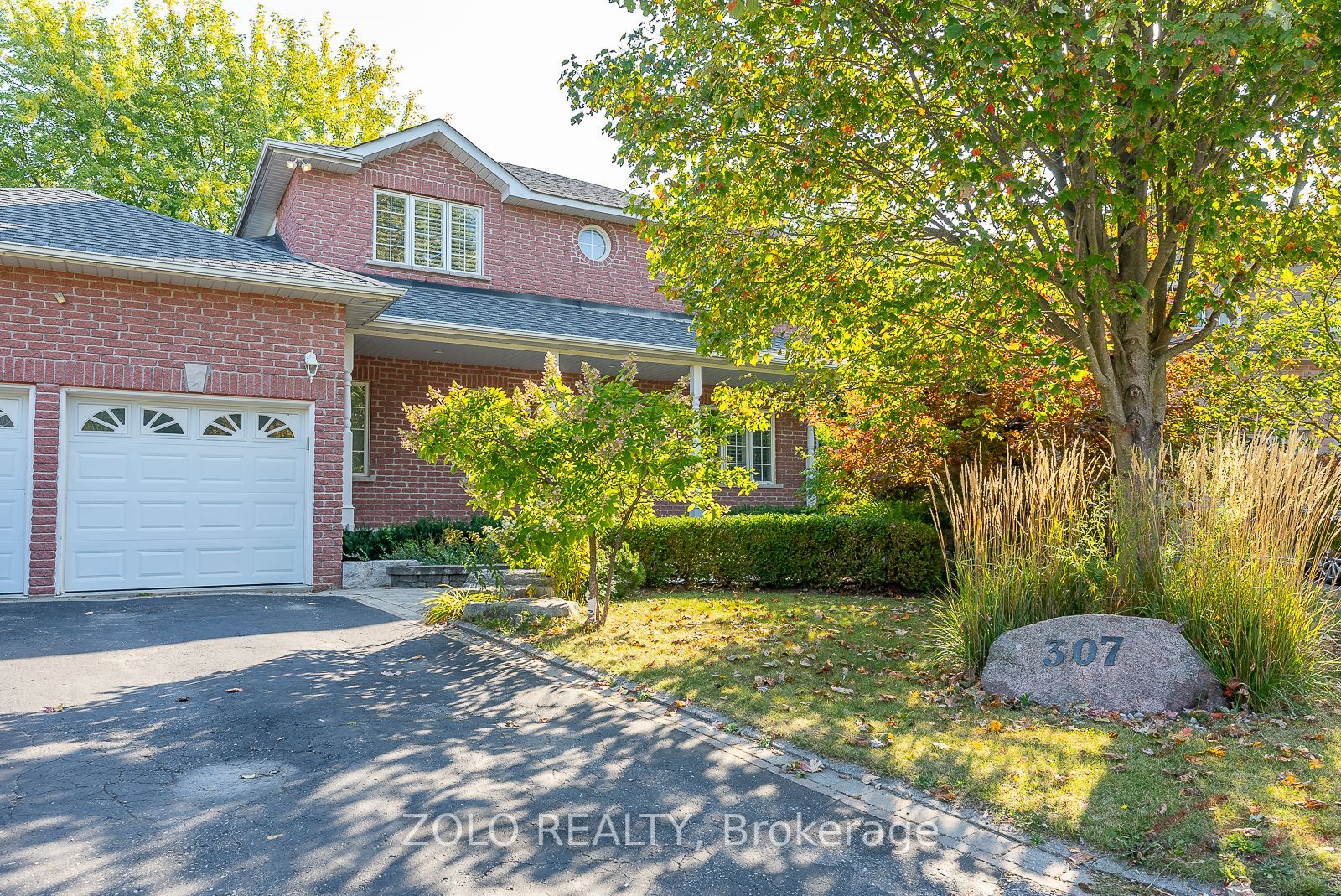 307 Sheridan Ct Property Photo 1