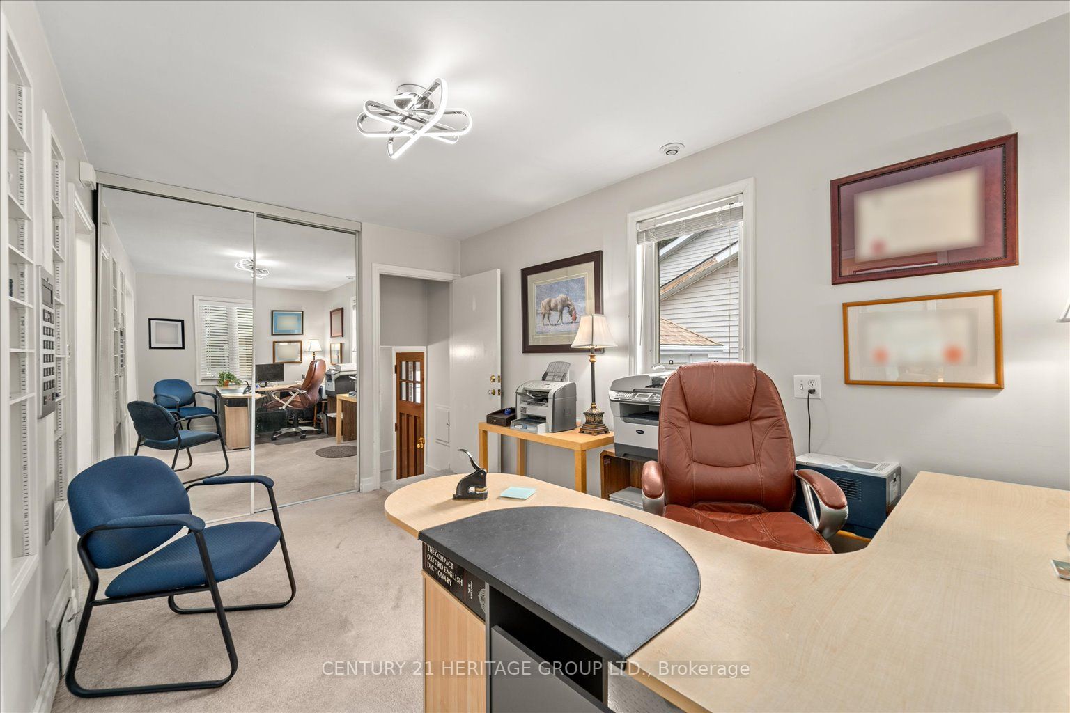 12 Royal Rd Property Photo 8