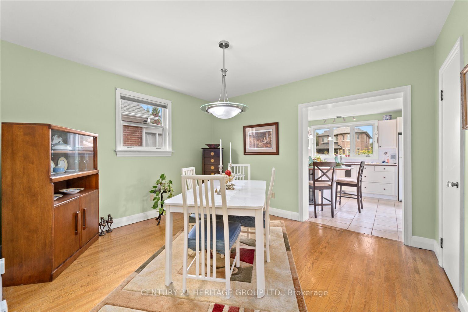 12 Royal Rd Property Photo 14