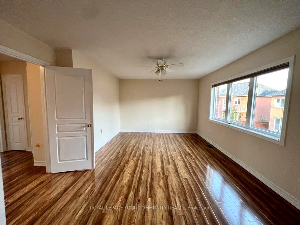 17 Waldron Cres Property Photo 8