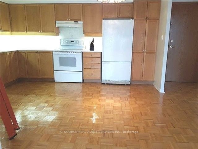 7373 Martin Grove Rd Property Photo
