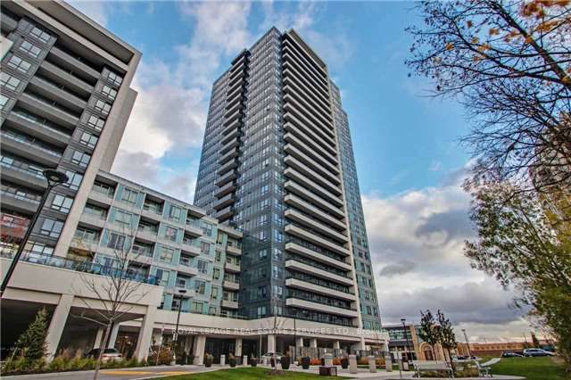 7890 Bathurst St Property Photo 1