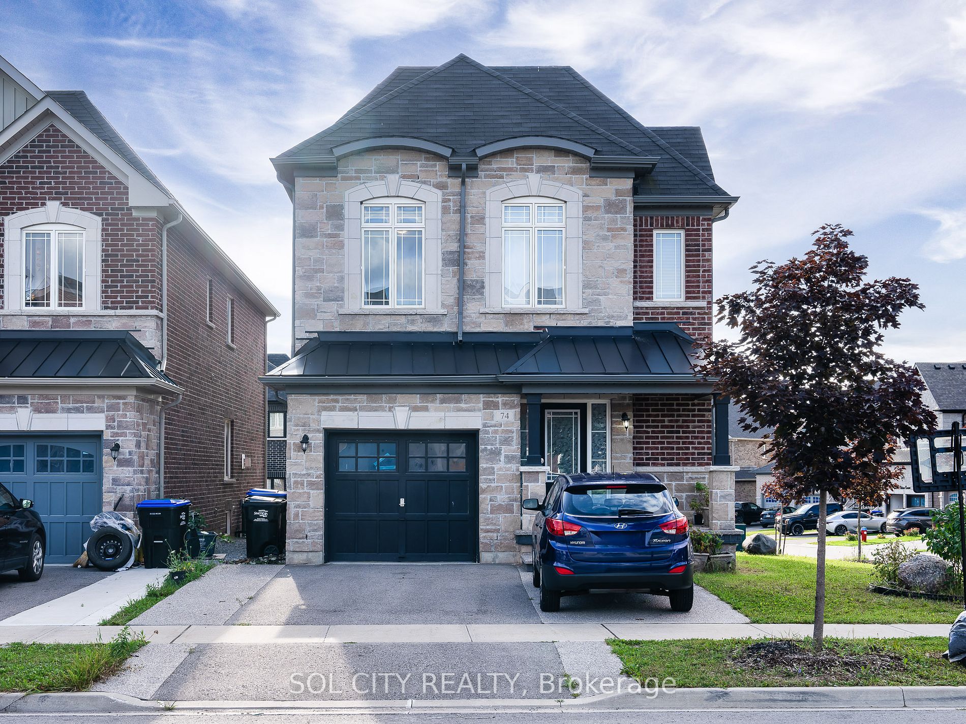 74 Tyndall Dr Property Photo 1