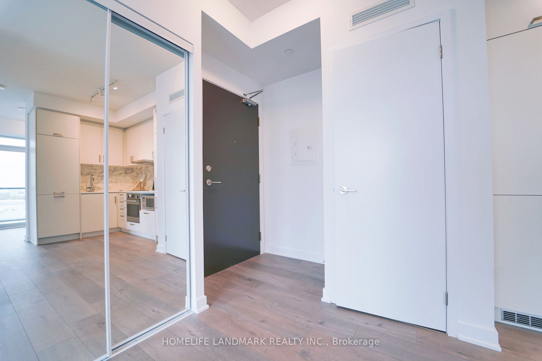 60 Honeycrisp Cres 19 Property Photo 10