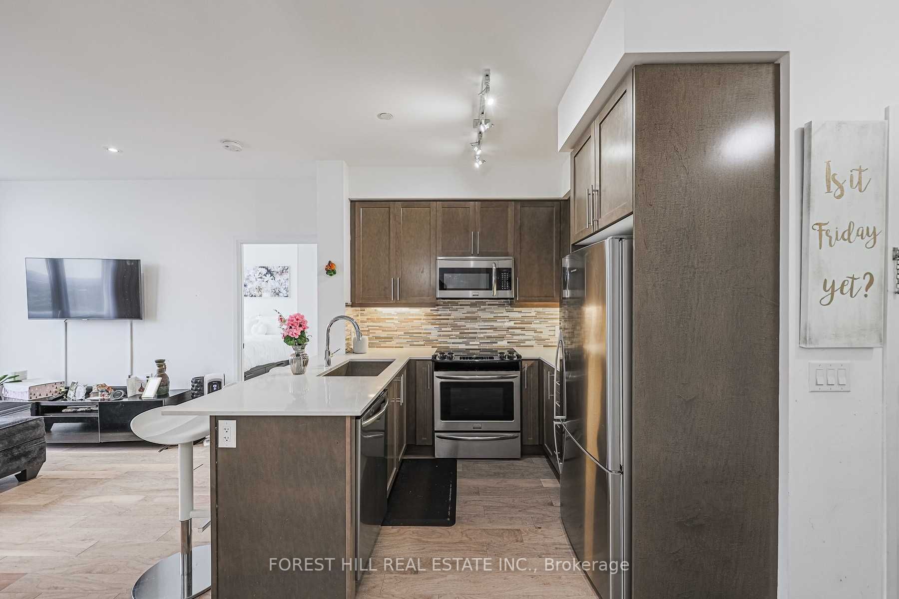 55 Oneida Cres Property Photo 6