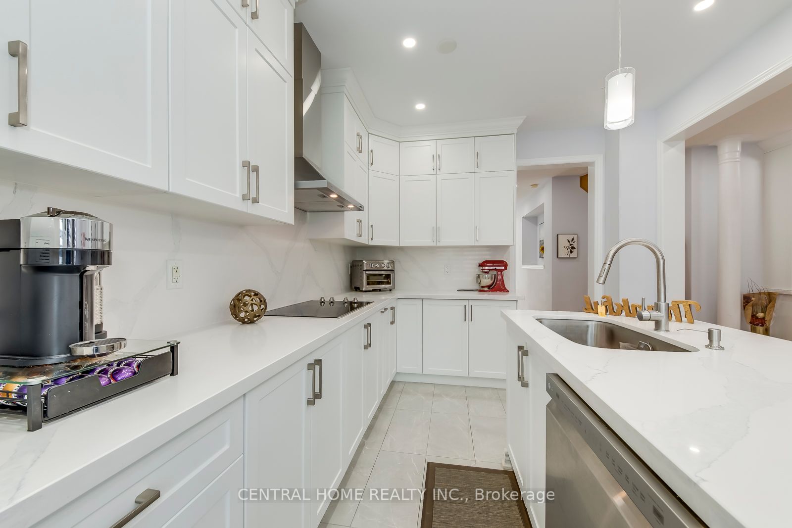 186 Kingshill Rd Property Photo 12