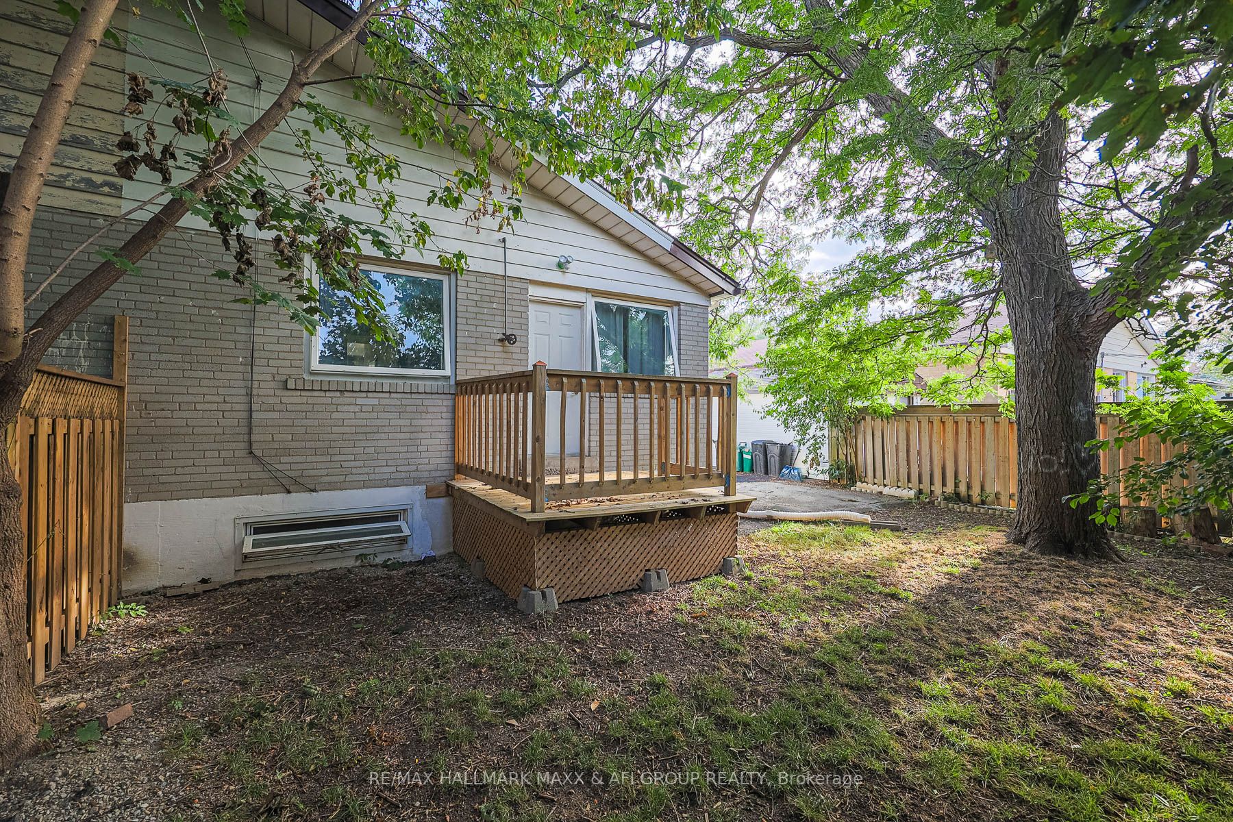 319 Taylor Mills Dr N Property Photo 21