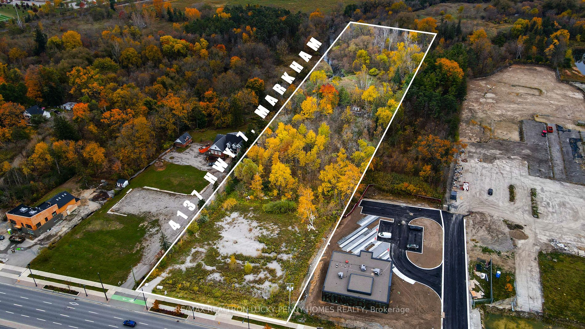 4137 Highway 7 Property Photo 5