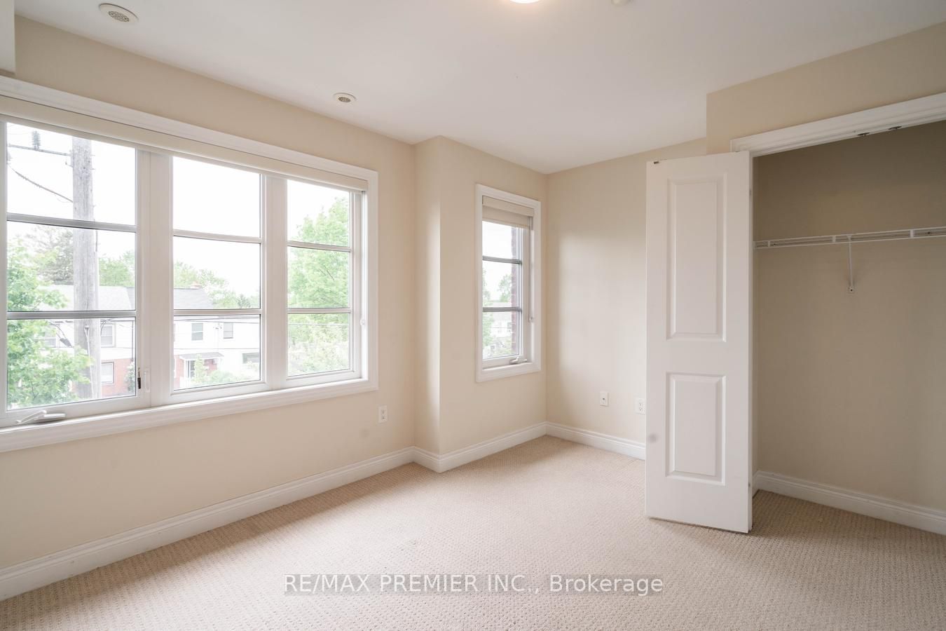 8315 Kipling Ave Property Photo 18