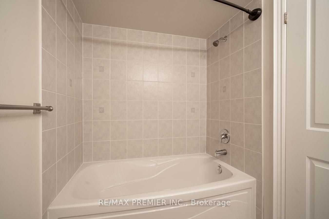 8315 Kipling Ave Property Photo 19