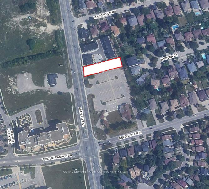 9593 Bathurst St Property Photo 1