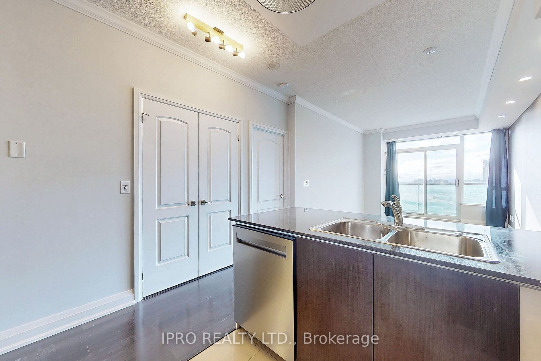 20 N Park Rd Property Photo 16
