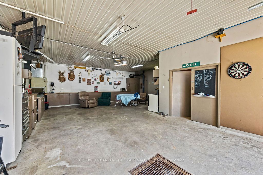 1834 Thirteenth Line Property Photo 10