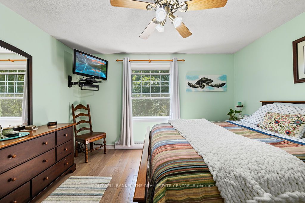 1834 Thirteenth Line Property Photo 14
