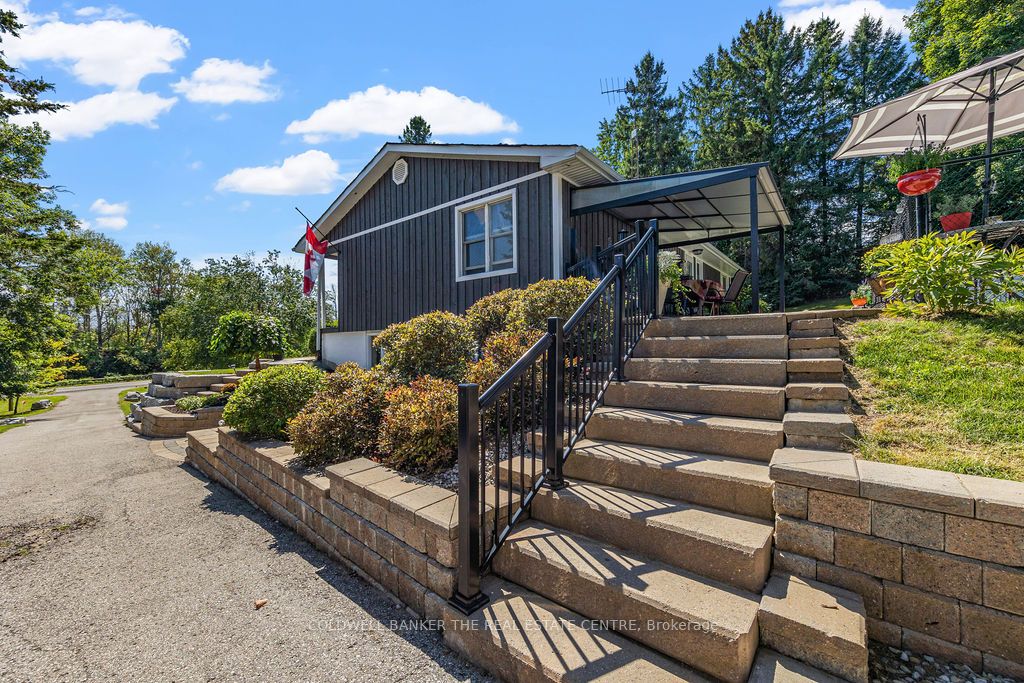 1834 Thirteenth Line Property Photo 25