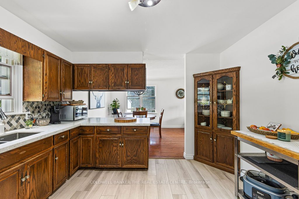 1834 Thirteenth Line Property Photo 31