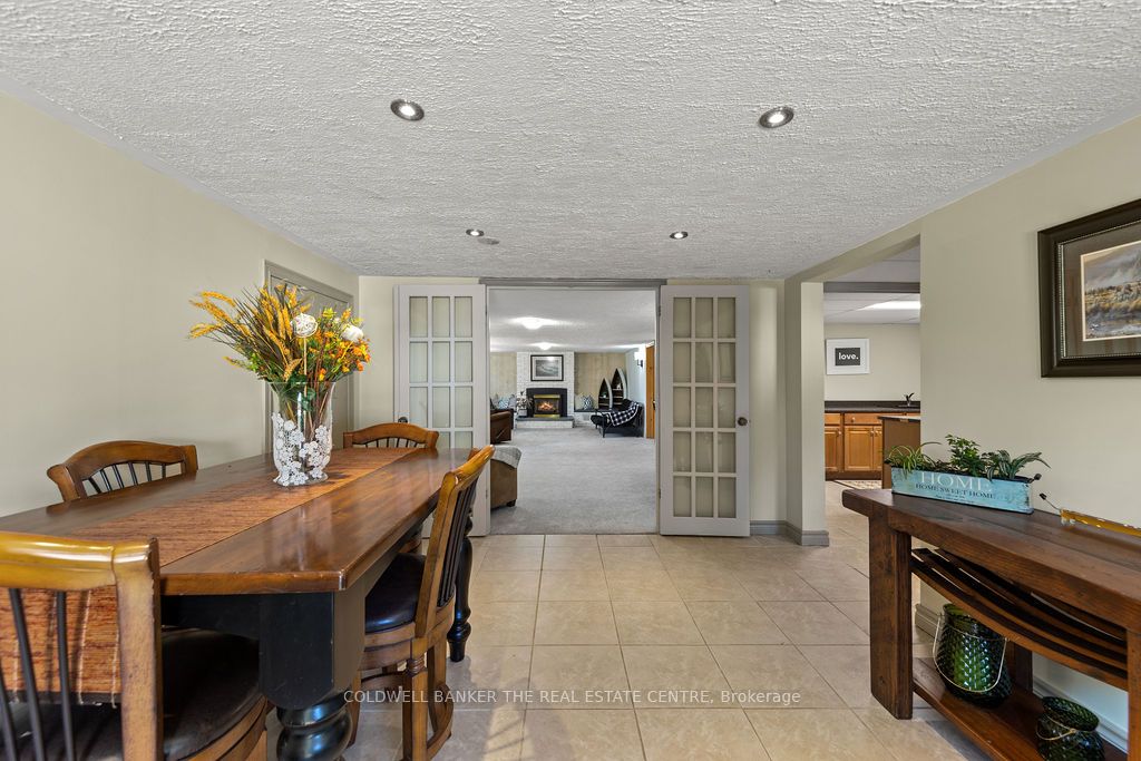 1834 Thirteenth Line Property Photo 33