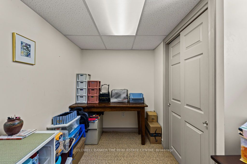1834 Thirteenth Line Property Photo 34