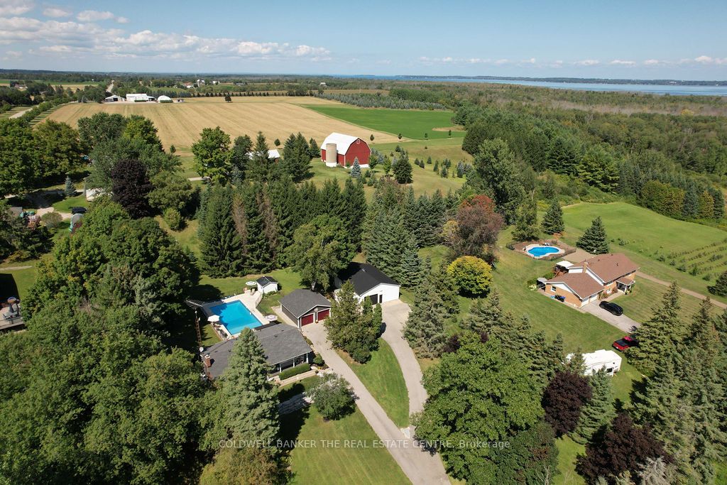1834 Thirteenth Line Property Photo 36