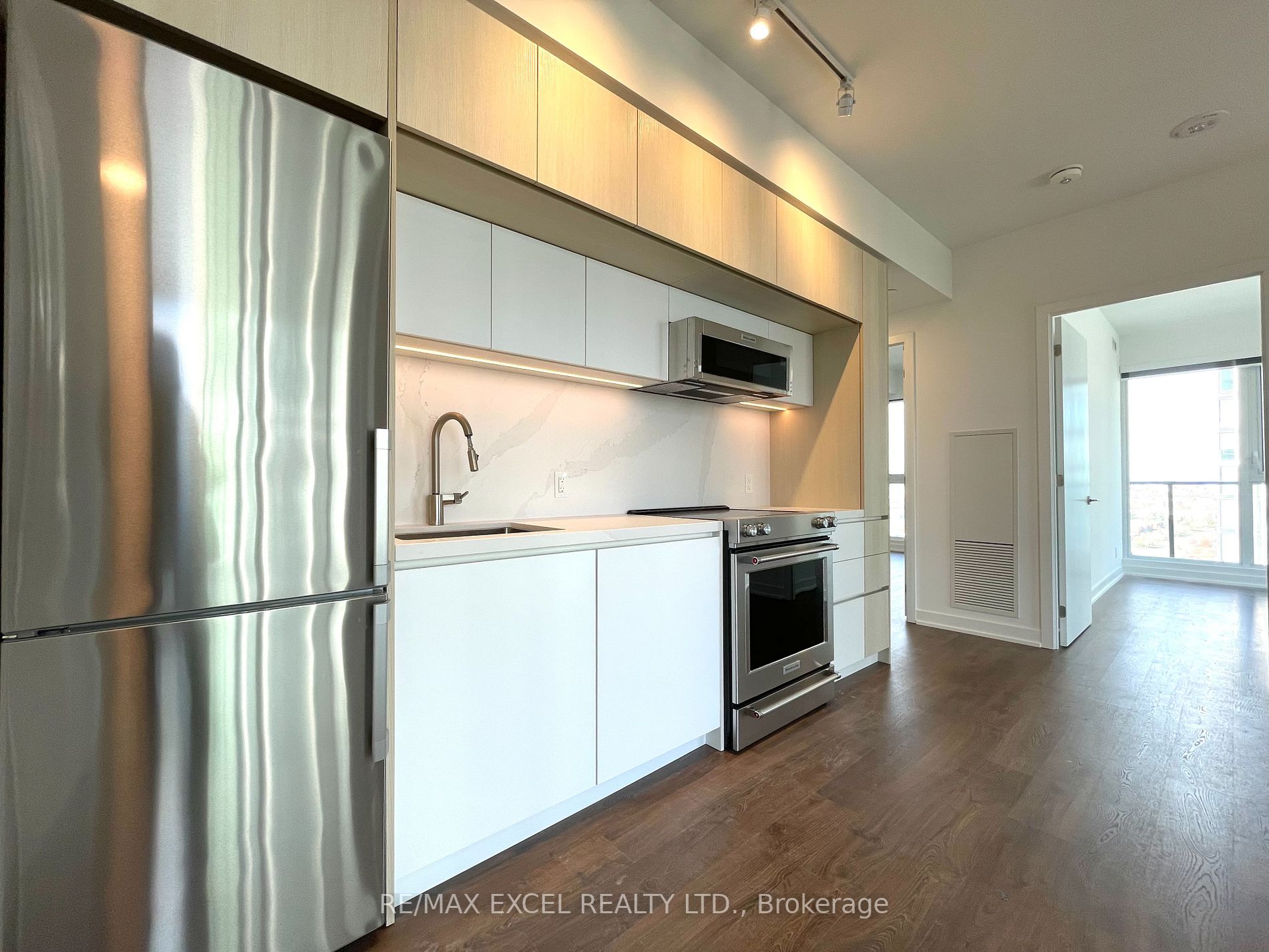 185 Millway Ave 02 Property Photo 2