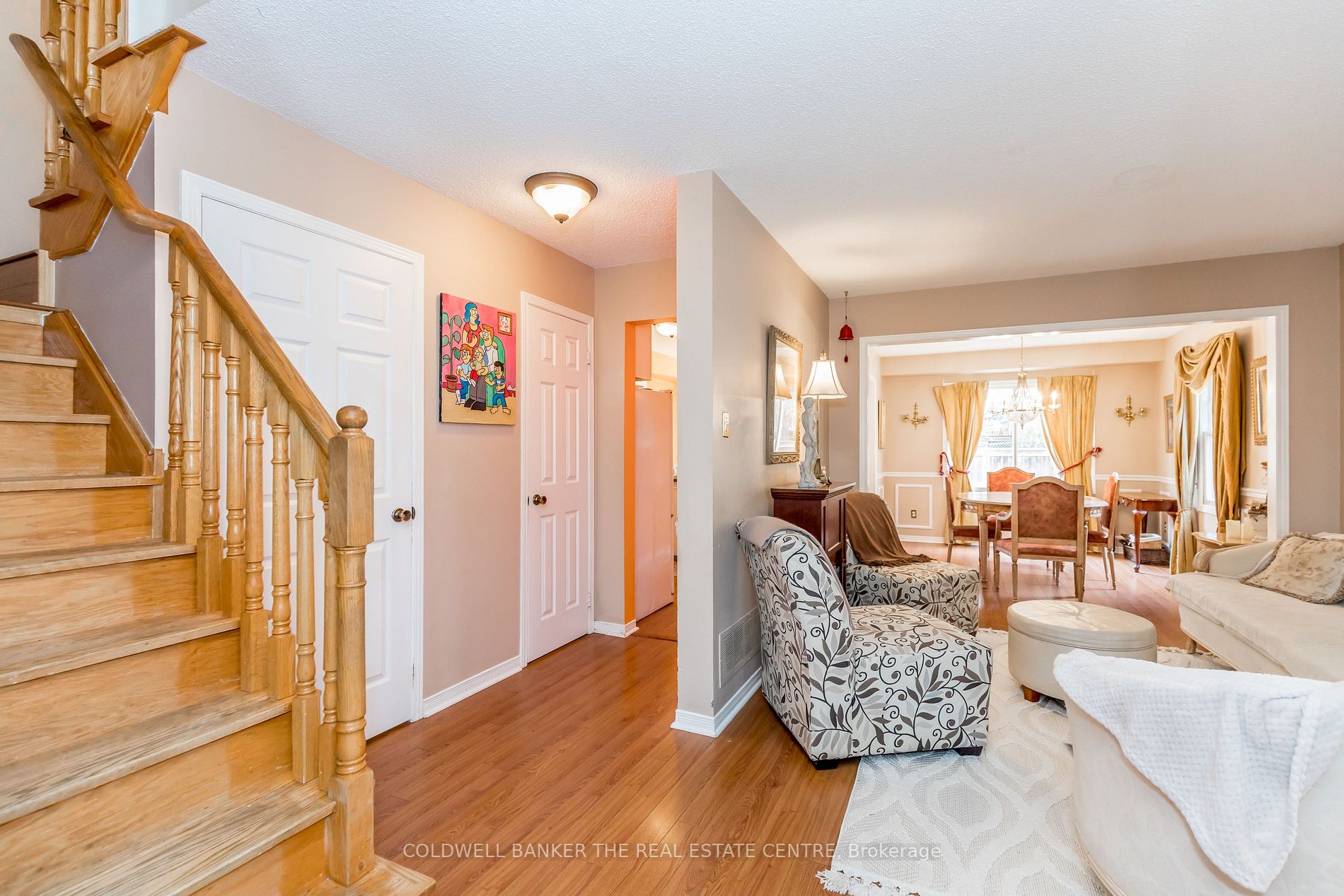 748 Shanahan Blvd Property Photo 3