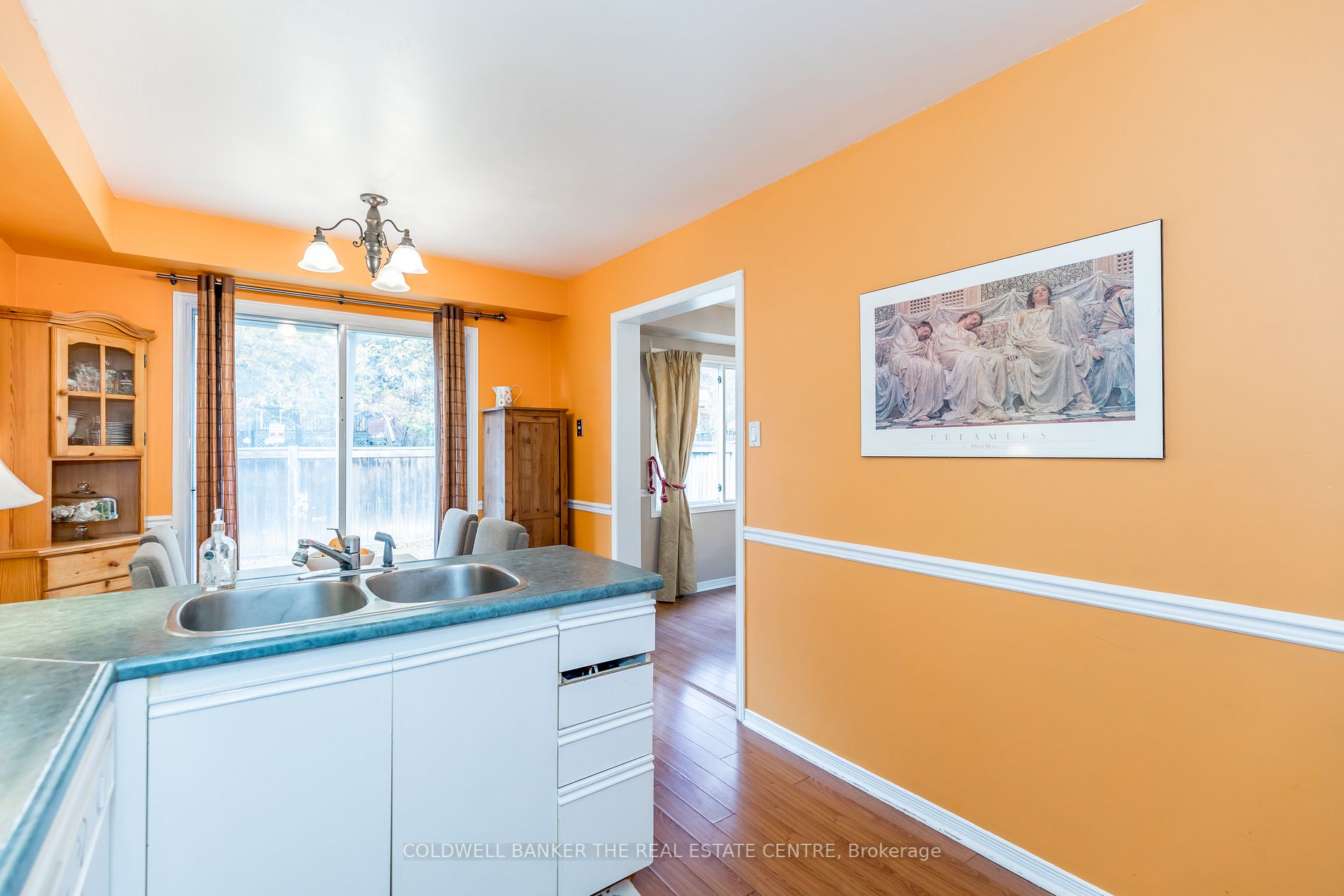 748 Shanahan Blvd Property Photo 12