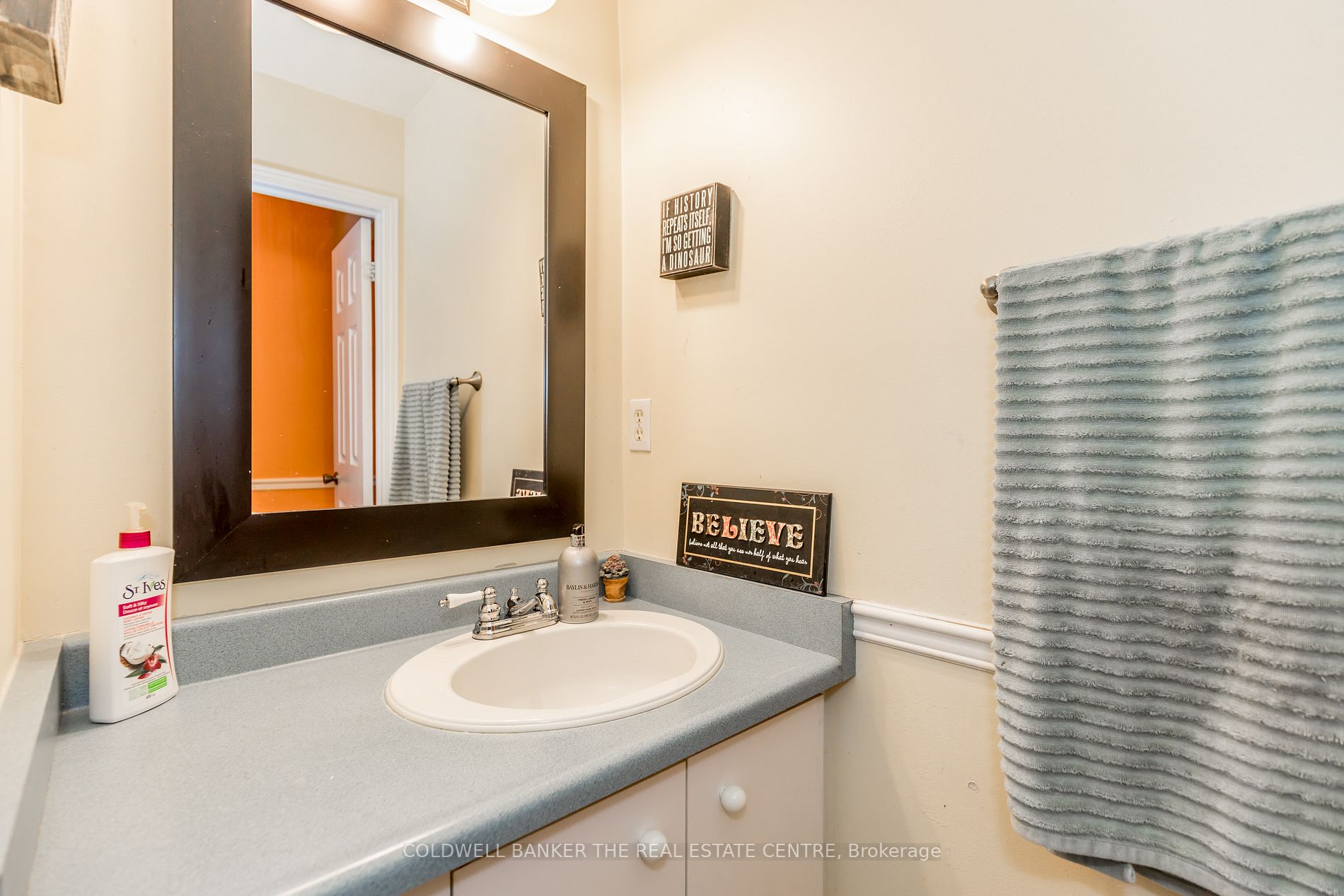 748 Shanahan Blvd Property Photo 14