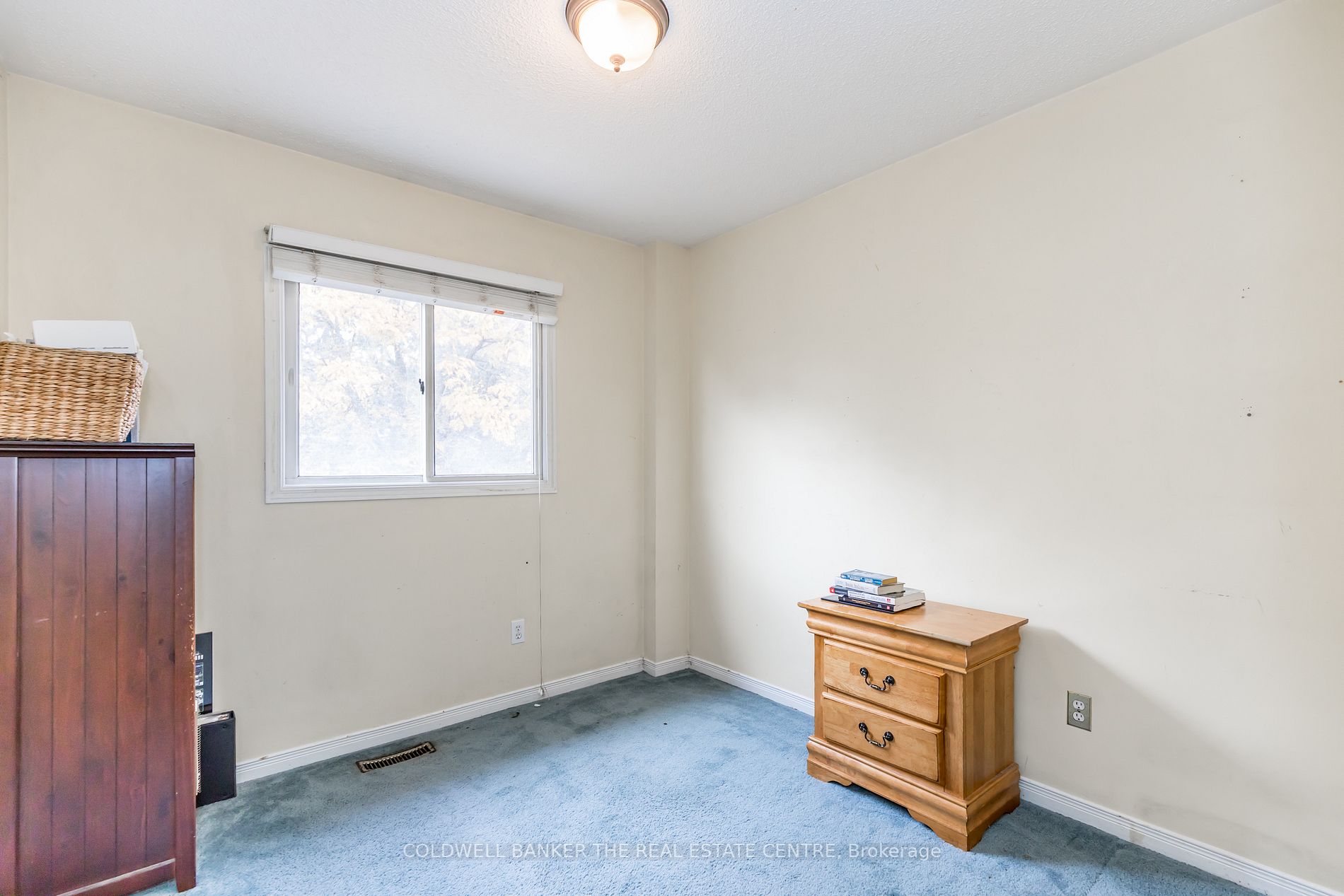 748 Shanahan Blvd Property Photo 22