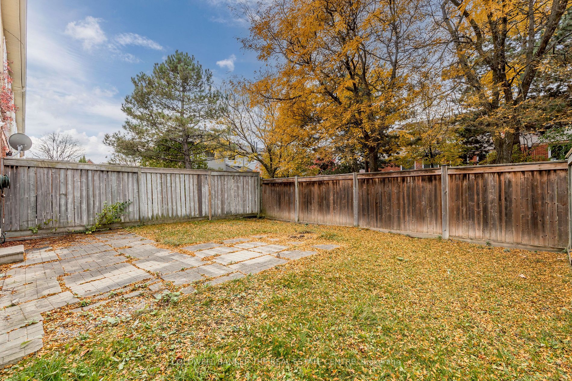 748 Shanahan Blvd Property Photo 25