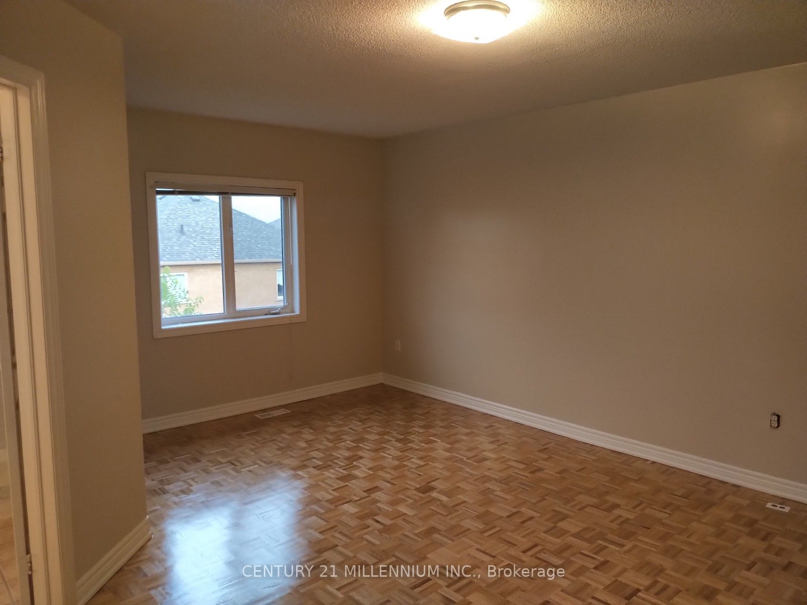 79 Castillian Dr Property Photo 6