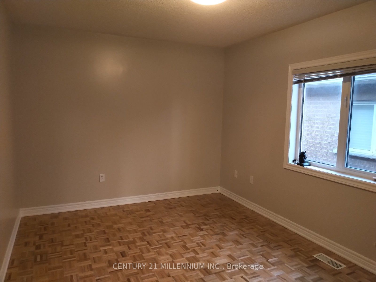 79 Castillian Dr Property Photo 11