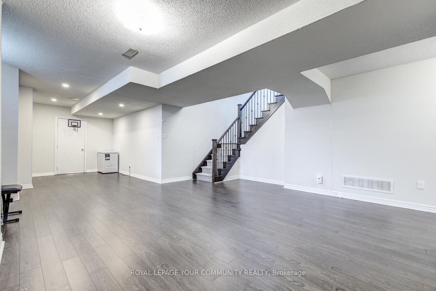 2 Golden Orchard Rd Property Photo 32