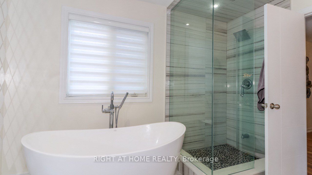 1138 Wharram Way Property Photo 21