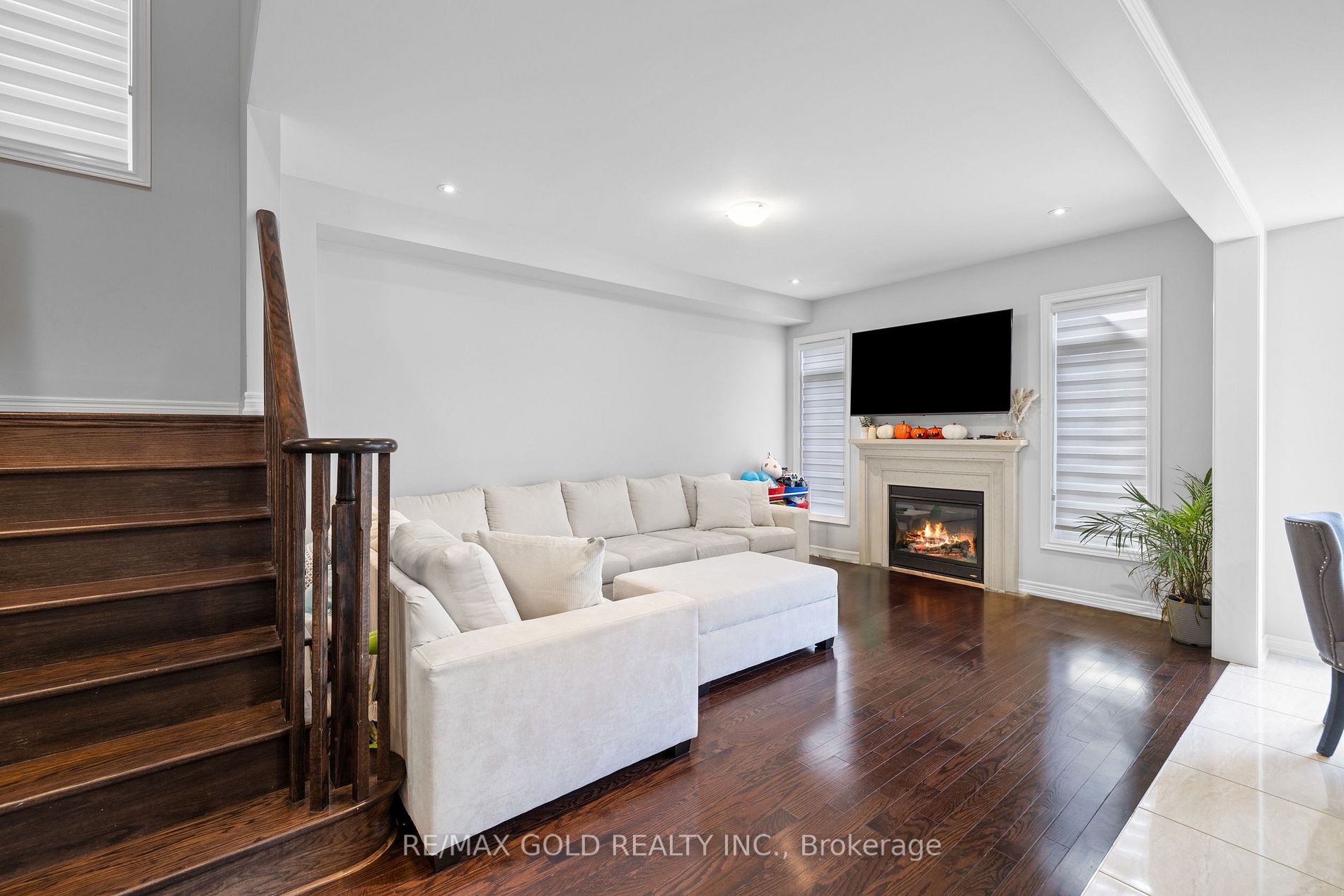 68 Killington Ave Property Photo 12