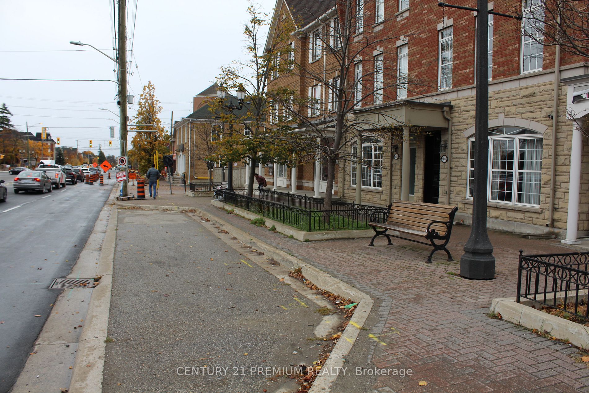 10032 Keele St E Property Photo 2